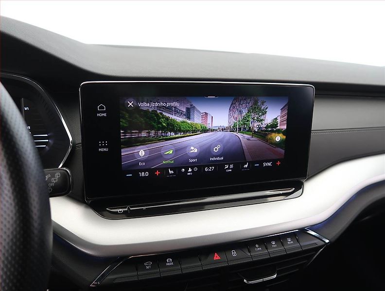 Škoda Octavia (2022) 1.5 TSI, Automat, Serv.kniha - fotka 19 z 29