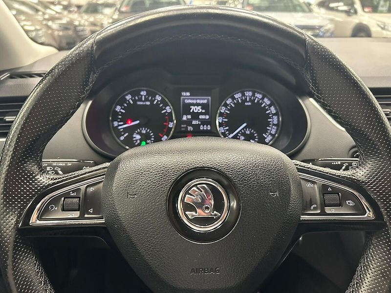 Škoda Octavia (2018) 1.4 G-Tec Ambition 2018 | Záru - fotka 39 z 71