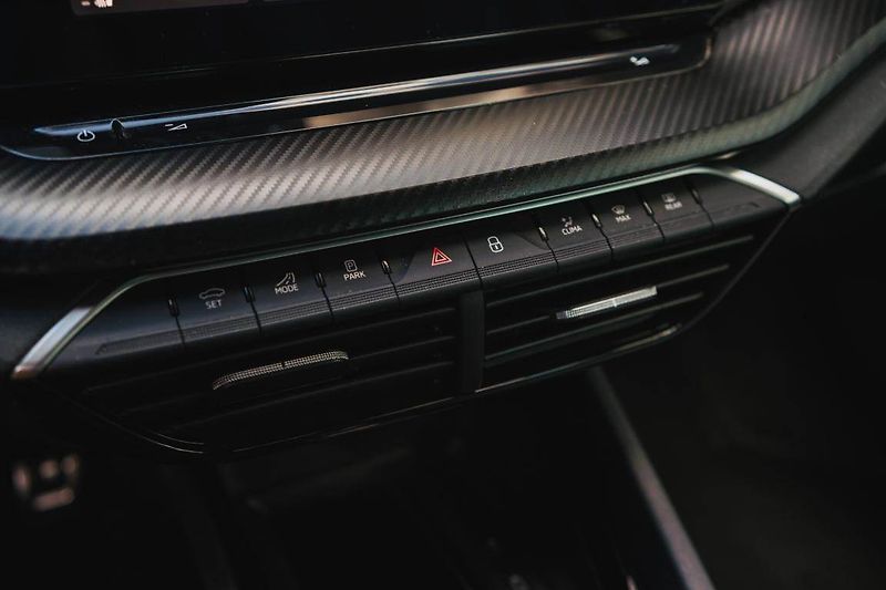 Škoda Octavia (2025) 2.0 TDI, Sportline - fotka 26 z 31