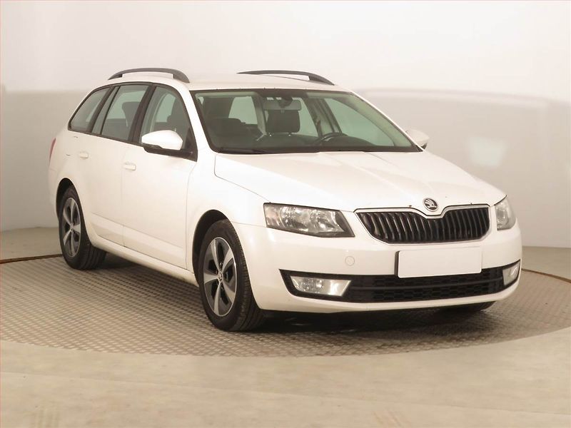 Škoda Octavia (2016) Ambition 1.6 TDI, Tempomat - fotografie inzerátu