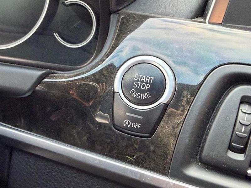 BMW Řada 6 650i xDrive, GC,CZ,TOP VÝBAVA - fotka 18 z 37