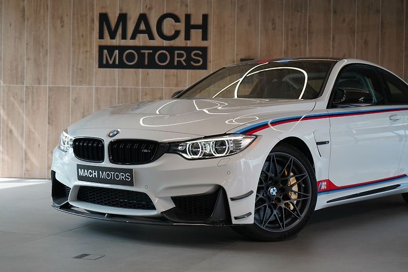 BMW M4 GTS DTM Champion Edition - fotka 2 z 44