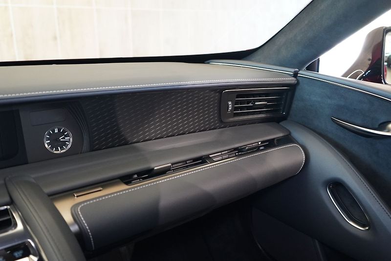 Lexus LC 500 Sport+ 351 kW - fotka 40 z 40