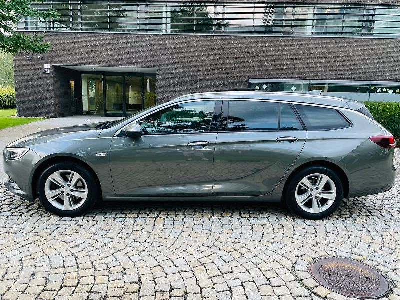 Opel Insignia 2.0CDTi KAMERA SERVISKA TAŽNÉ - fotka 18 z 55