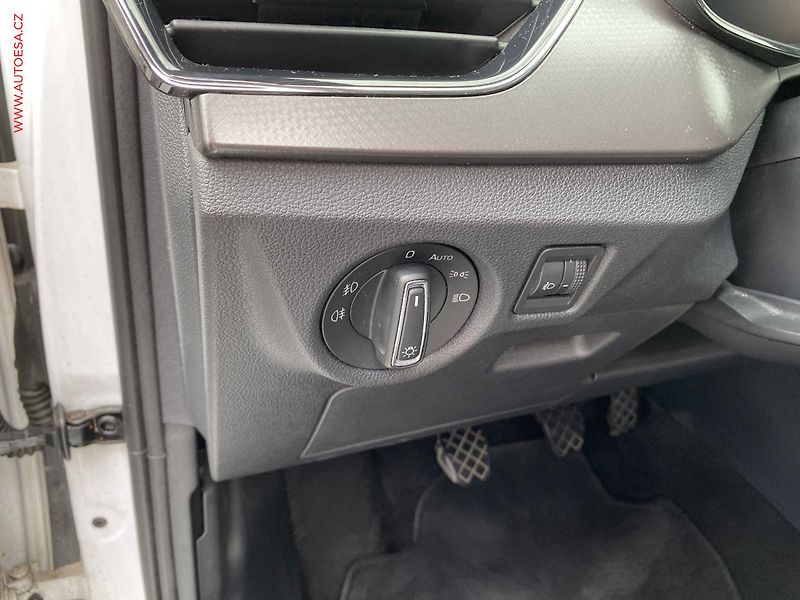 Škoda Scala (2021) 1.0 TSi, Clever, LED, +kola - fotka 15 z 19