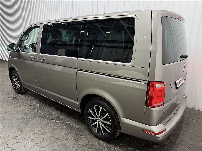 Volkswagen Multivan 2.0TDI 150kW COMFORT 2XALU - fotka 6 z 42