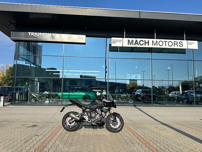 Triumph (2026) Tiger Sport 800 - fotka 2 z 12