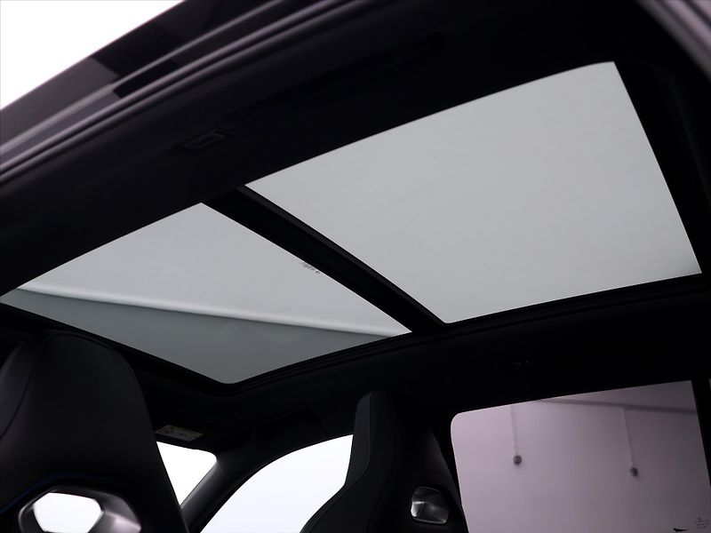 Volkswagen Tiguan 2,0 TDI 4x4 DSG R-Line CZ DPH - fotka 34 z 42