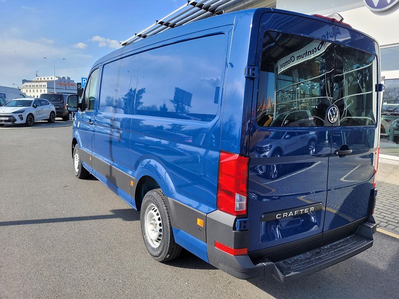 Volkswagen Crafter (2026) skříň 35 130kW 8AU FWD SR - fotka 3 z 9