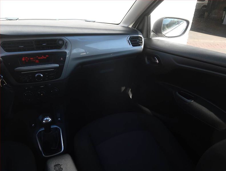 Citroën C-Elysée (2016) 1.2 PureTech, Serv.kniha - fotka 8 z 15