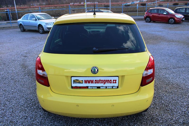Škoda Fabia (2008) 1,4i 16V SPORT KLIMA EL.OKNA - fotka 6 z 16
