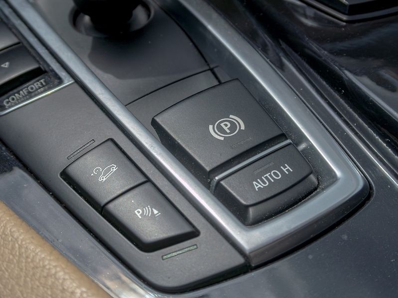 BMW Řada 5 (2013) ČR 525D 160KW – KM MD - fotka 28 z 49