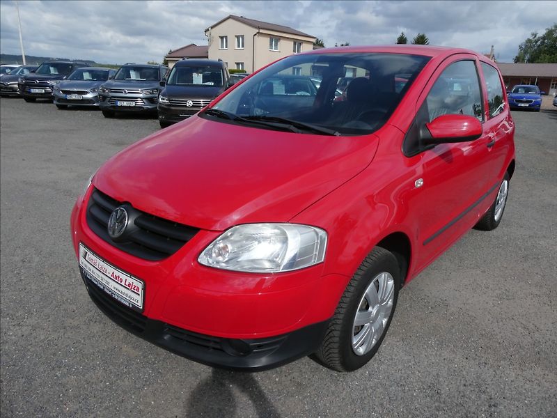 Volkswagen Fox 1,2 HTP 2 x kola - fotka 5 z 31