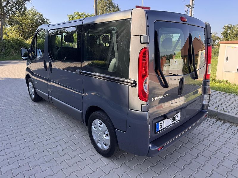 Renault Trafic 2.0DCI 84Kw L1 2x boční dveře - fotka 6 z 23