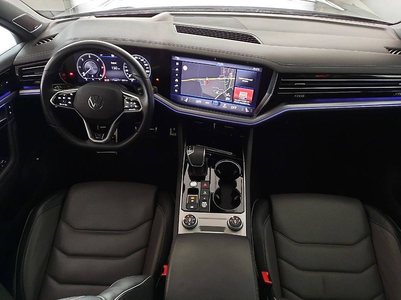 Volkswagen Touareg (2022) R-Line 3.0 TDI (210kW/286k) Ti - fotka 5 z 30