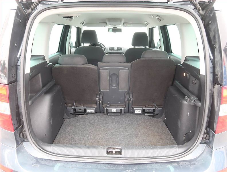 Škoda Yeti (2014) Elegance 2.0 TDI, 4X4 - fotka 14 z 25