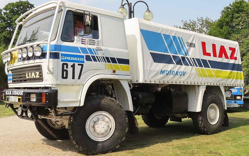 Další ročník již tradiční akce Veterán Bus Kříž přitahoval pozornost návštěvníků.