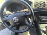 Volkswagen Golf (2001) KRÁSNÝ,145TKM,1MAJ89LET,SERVIS - náhled 21