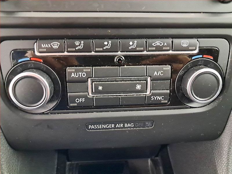Volkswagen Golf (2012) 1.2 TSI, Tempomat - fotka 18 z 18