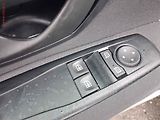 Renault Mégane (2011) 1.6i, 1.maj,ČR, AC, temp - náhled 15