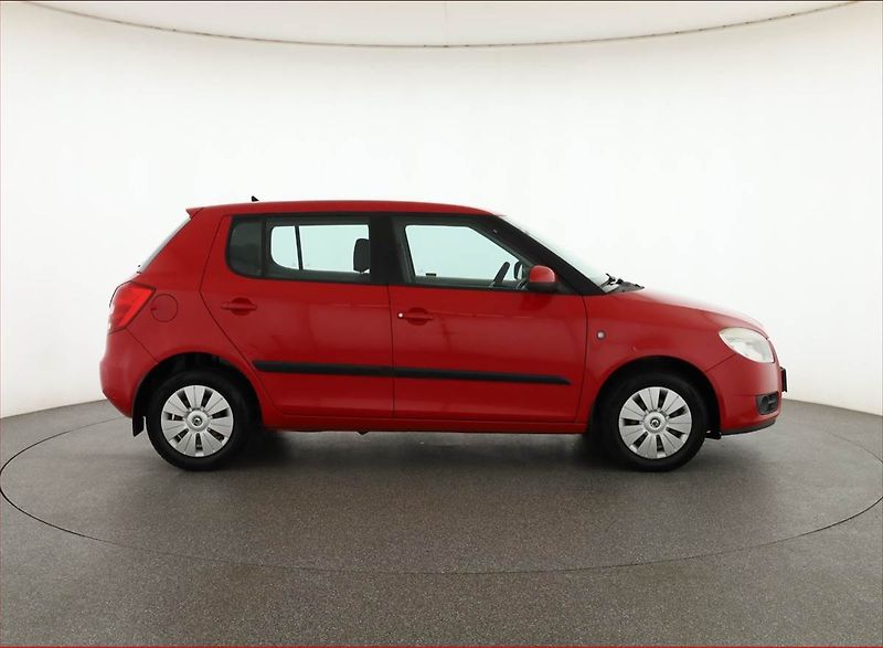 Škoda Fabia (2007) 1.2 12V, Serv.kniha, nová STK - fotka 6 z 14