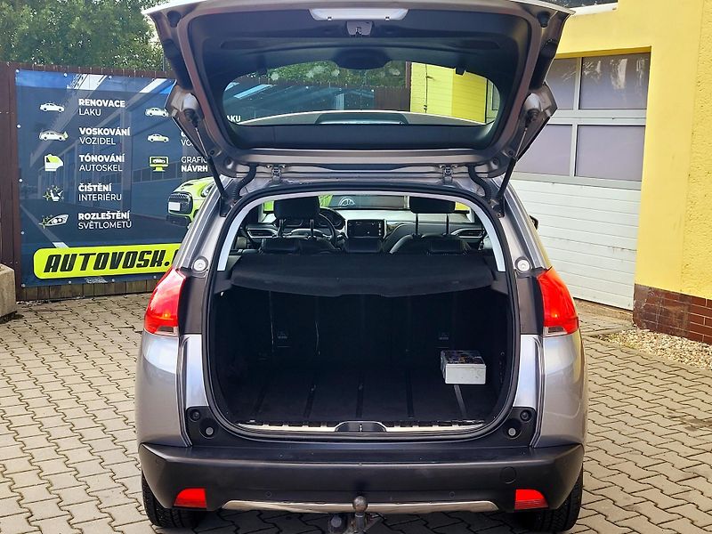 Peugeot 2008 PT Allure *ROZVODY*serv.kn     - fotka 16 z 46