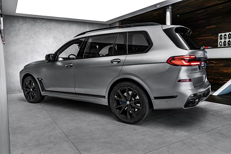 BMW X7 M60i Individual Masáže - fotka 7 z 32