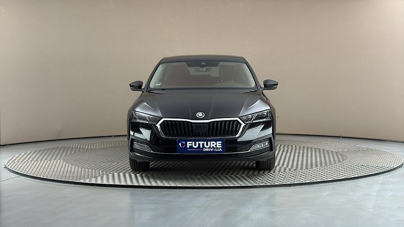 Škoda Octavia 2.0 TDI DSG Style - fotka 3 z 29