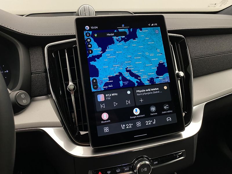 Volvo XC90 T8 RECHARGE BLACK EDITION 7m - fotka 43 z 70