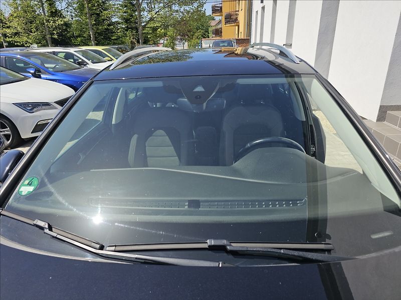 Volkswagen Golf 1,4TSi 110KW DSG Highline - fotka 47 z 50