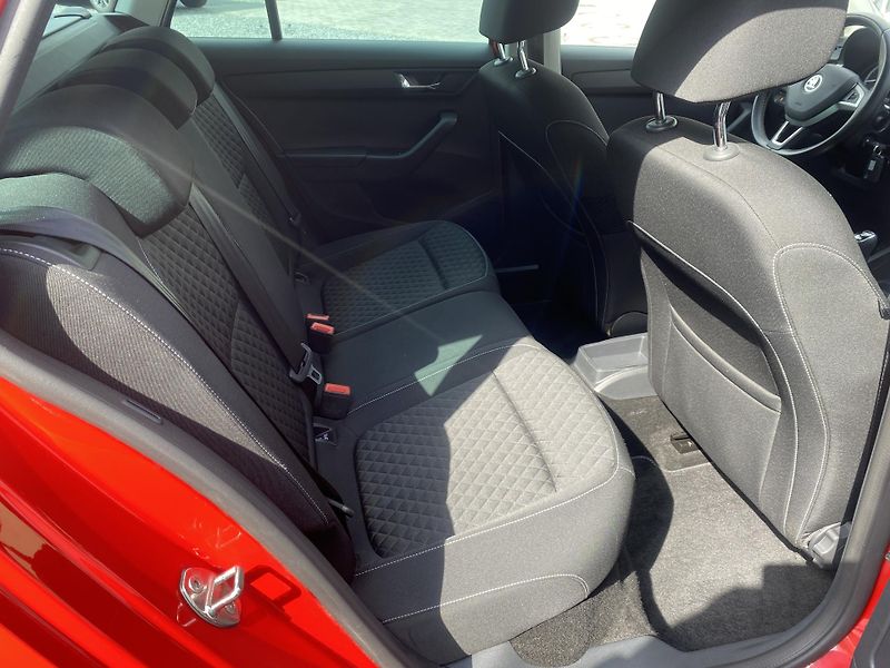 Škoda Fabia 1.2TSI 66kW-1xMAJ.-LED-EDITION - fotka 41 z 49