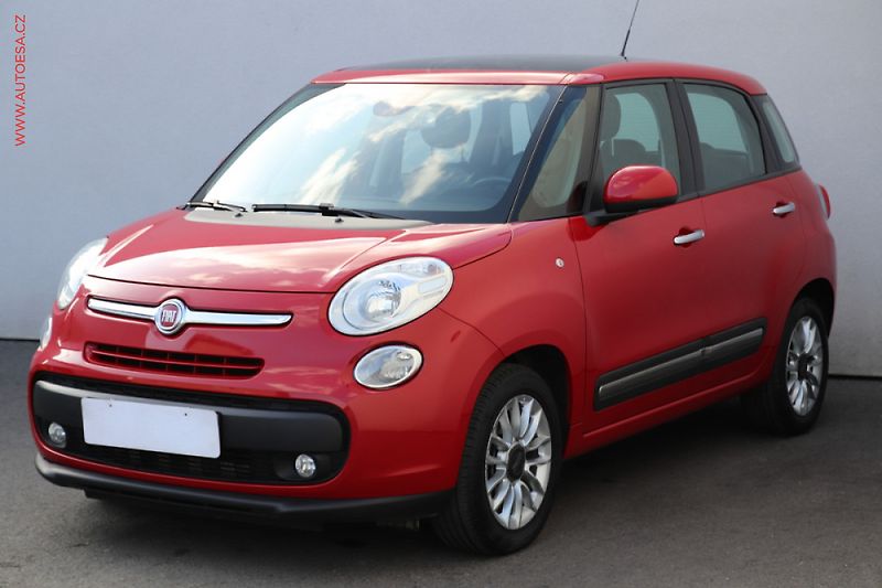 Fiat 500L (2013) 1.4, Lounge, panor - fotka 3 z 3