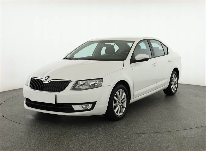Škoda Octavia (2013) Ambition 1.6 TDI, Serv.kniha - fotka 2 z 17