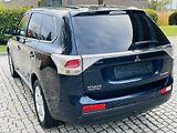 Mitsubishi Outlander 2.0i MANUÁL 1.MAJITEL TAŽNÉ - náhled 17