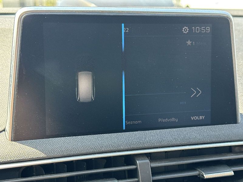 Peugeot 5008 (2017) 2.0 TDI - fotka 19 z 31