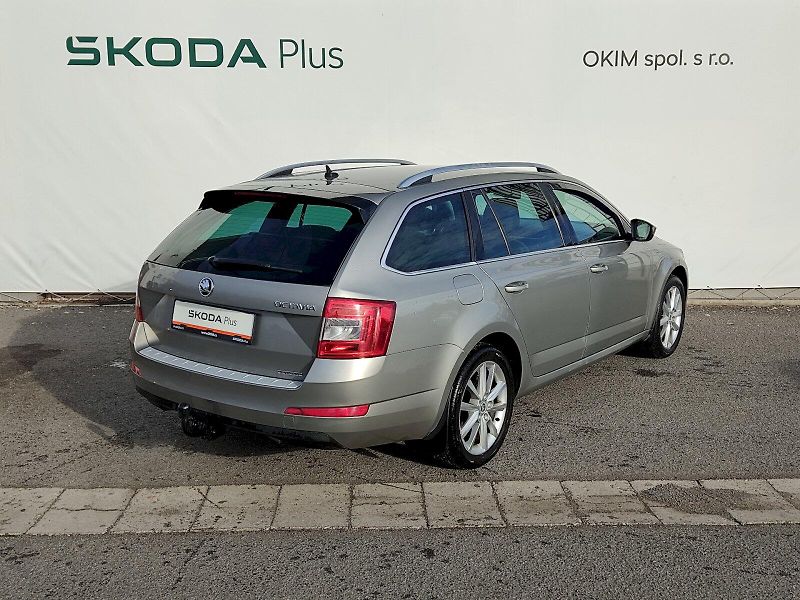 Škoda Octavia (2014) Combi Business 1,6 Tdi 81 Kw - fotka 2 z 33