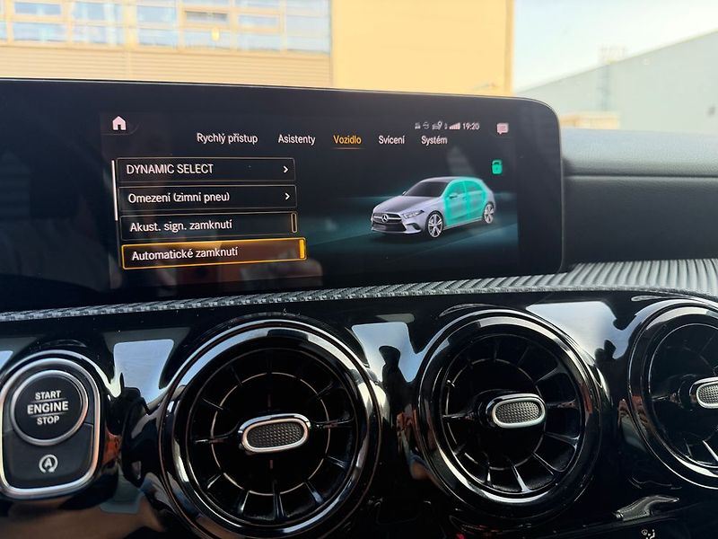 Mercedes-Benz Třídy A (2020) - fotka 35 z 47