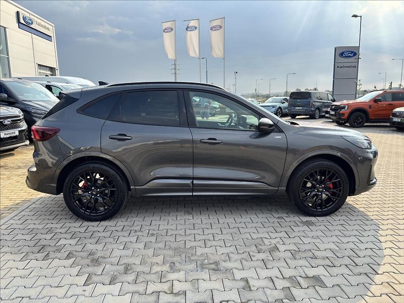 Ford Kuga 2,5 PHEV  ST-Line X  AUT DPH - fotka 6 z 46