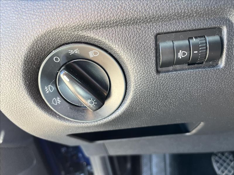 Škoda Fabia 1,6 TDi ČR KLIMA ALU 2 x KOLA - fotka 24 z 33