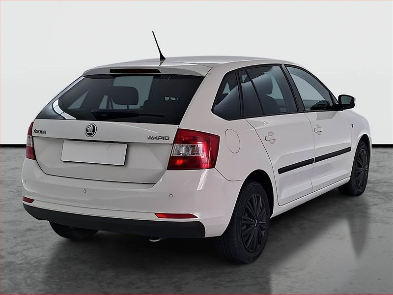 Škoda Rapid (2014) Spaceback 1.2 TSI, Tempomat - fotka 5 z 15