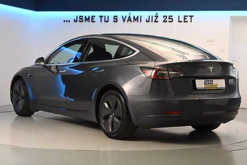 Tesla Model 3 (2019) RWD LED Kamera Range Plus 225K - fotka 7 z 34