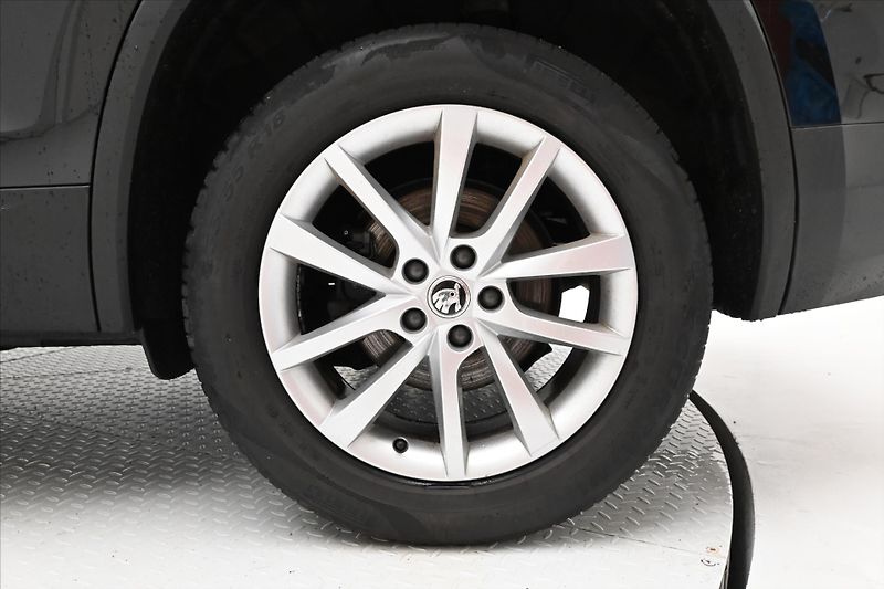 Škoda Kodiaq 1,5 TSI 110kW 7míst Business E - fotka 30 z 30