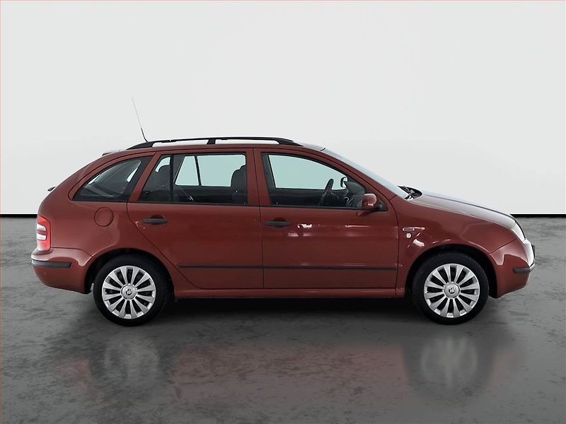 Škoda Fabia (2003) Comfort 1.2 12V, Serv.kniha - fotka 6 z 16