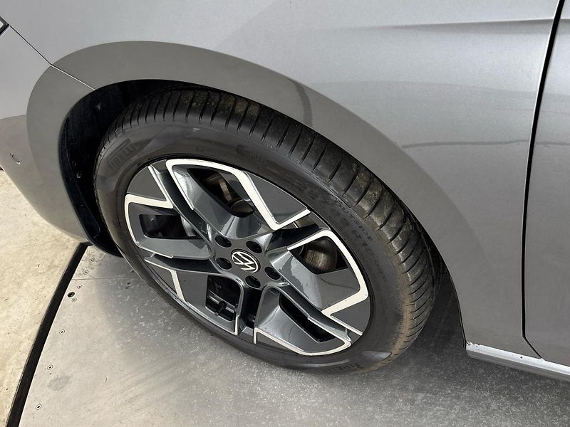 Volkswagen Passat 110kw DSG - fotka 29 z 31