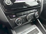 Škoda Octavia (2014) Combi 1.6 TDI Ambition - náhled 26