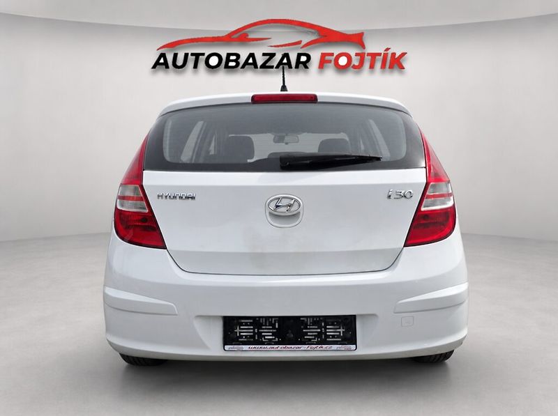 Hyundai i30 (2010) 1.4 CVVT 80KW klima - fotka 6 z 20