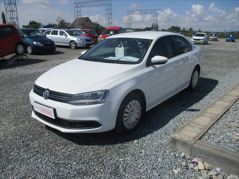 Volkswagen Jetta 1,6 TDI,klima,servis,1.maj,CZ, - fotka 3 z 32