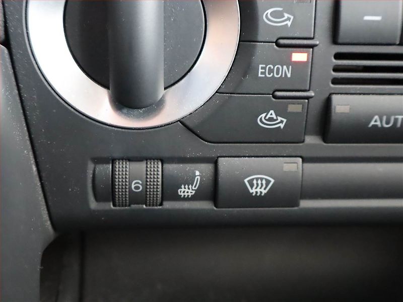 Audi A3 (2007) 2.0 TDI, Serv.kniha, po STK - fotka 15 z 17
