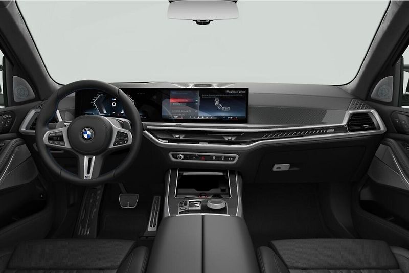 BMW X7 M60i xDrive - fotka 3 z 4