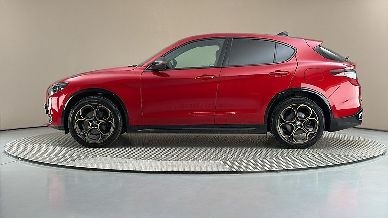 Alfa Romeo Stelvio 2.0 GME AUT AWD Intensa - fotka 4 z 42